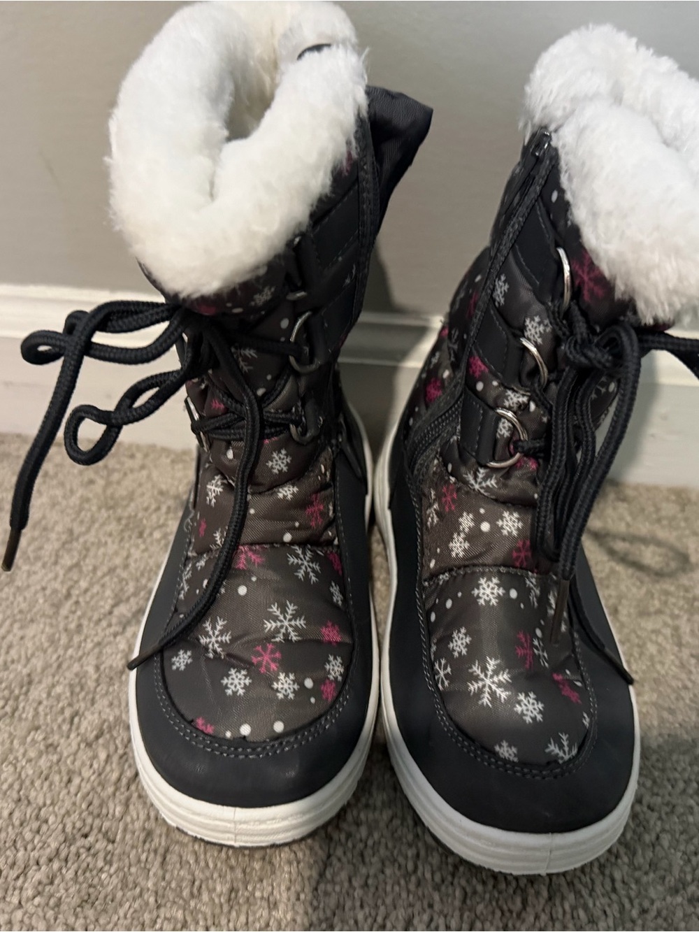 Toddler Girl Waterproof Snow Boots Used once